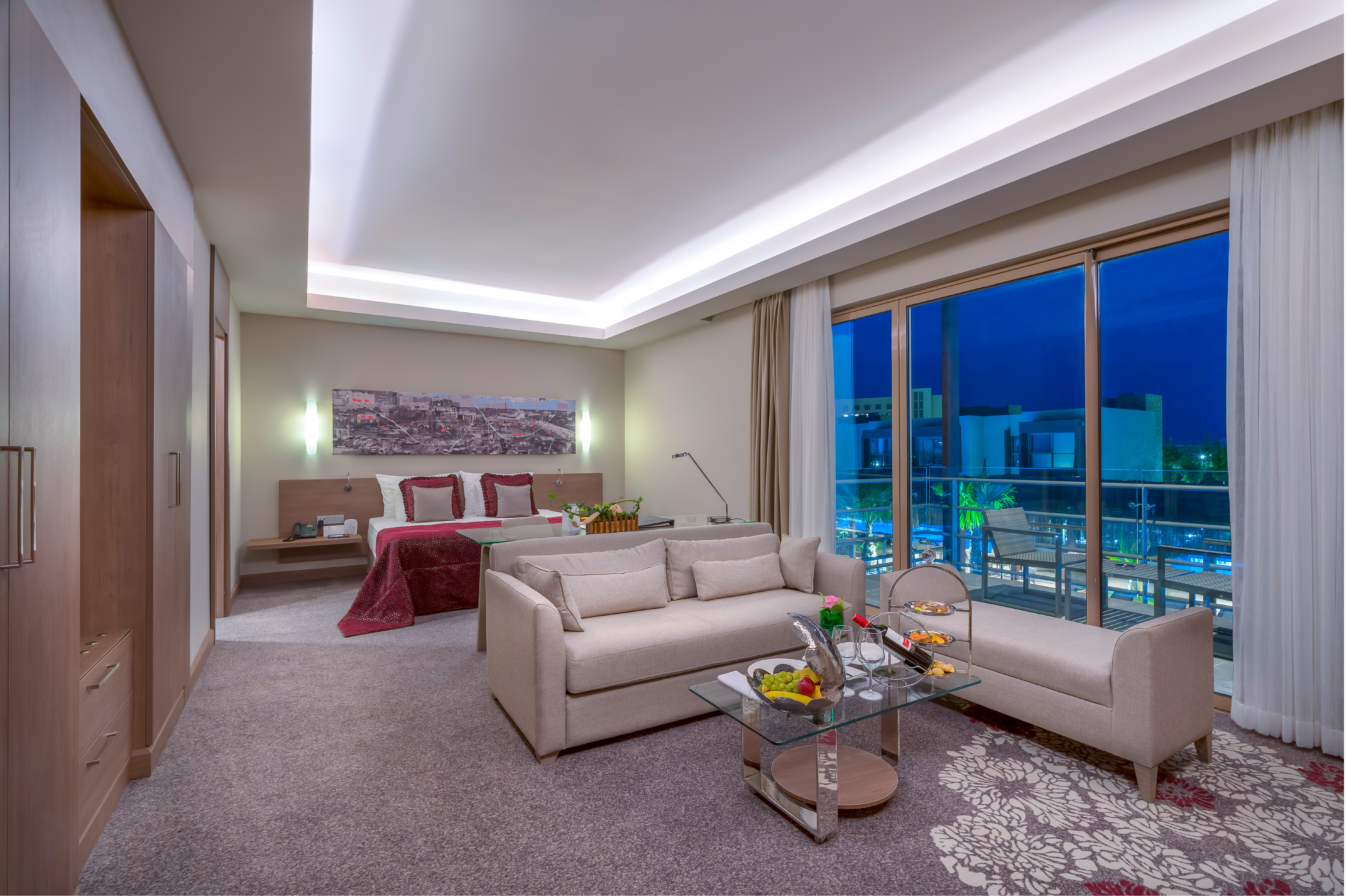 Concorde  Luxury Resort Hotel Family Pool Suite