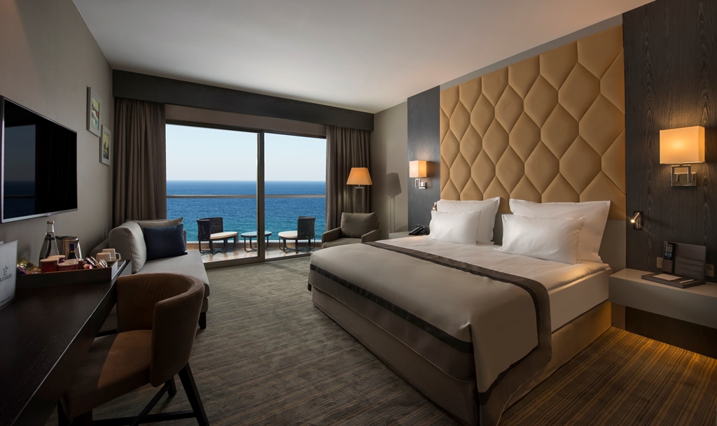 Elexus Hotel & Resort & Spa Family Room Sea View