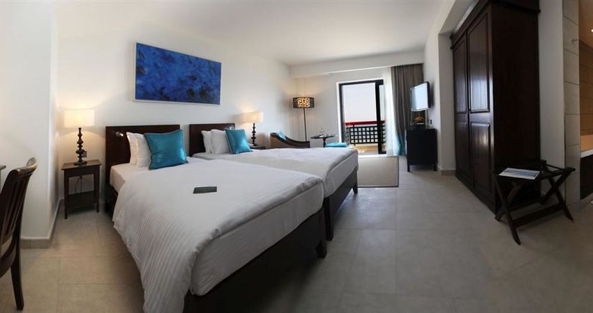 Arkın Palm Beach Hotel