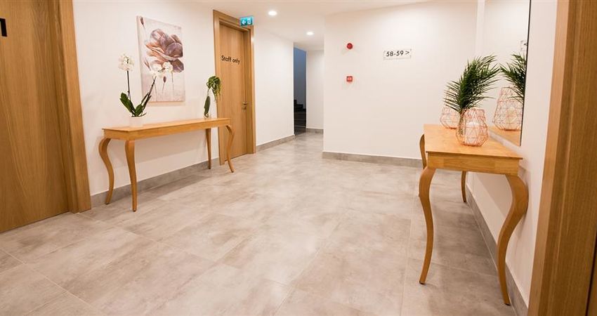Ingate Hotel