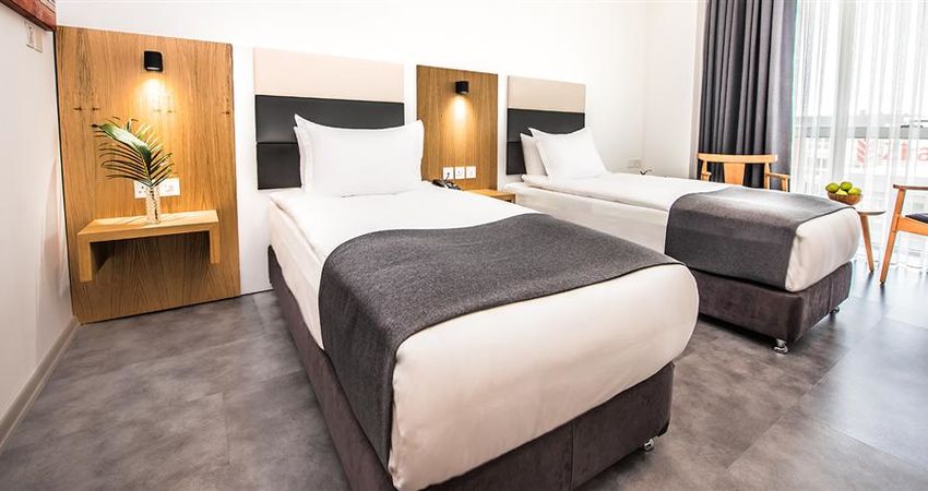 Ingate Hotel