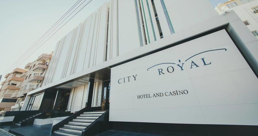 City Royal Hotel