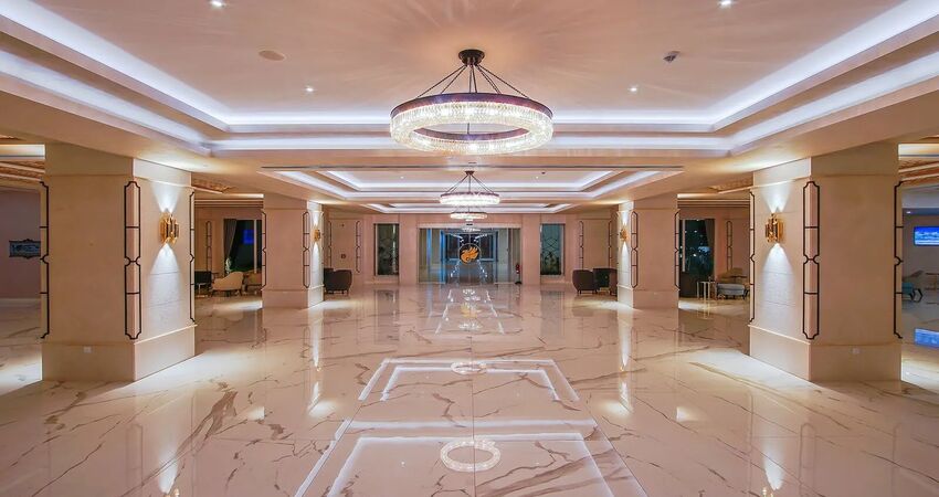 Limak Cyprus Deluxe Hotel