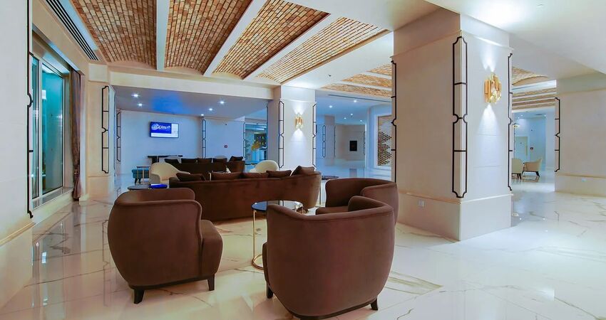 Limak Cyprus Deluxe Hotel