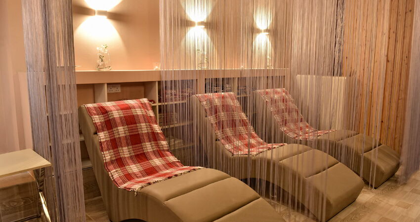 RIVERSIDE GARDEN RESORT HOTEL
