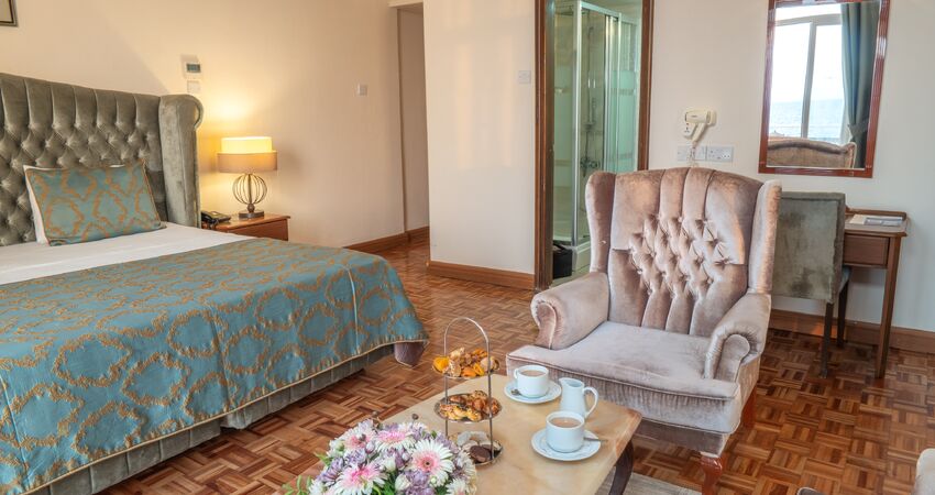 DOME HOTEL